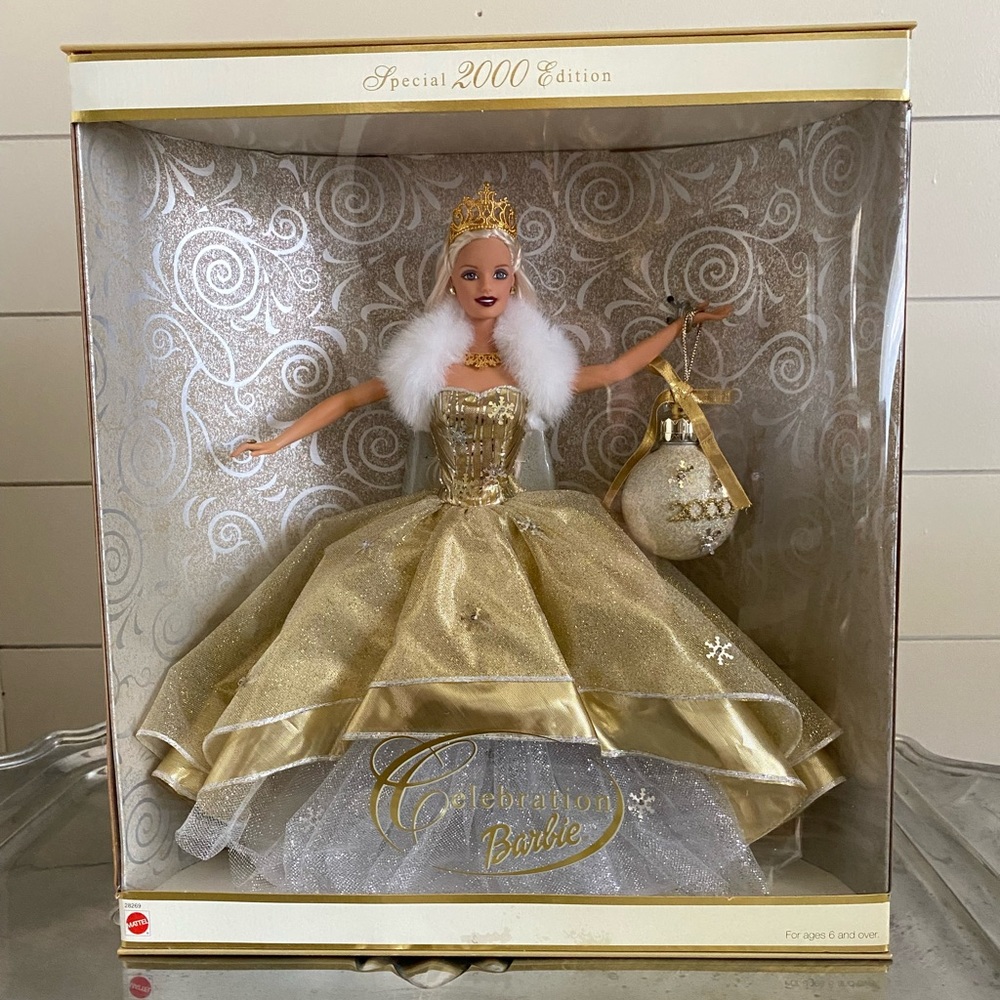 Barbie Holiday Celebration 2000 Vintage